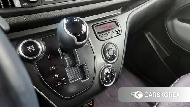Kia The New Kia Ray id 3806044 из Кореи 19
