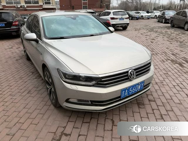 Volkswagen Magotan id 4209094 из Китая 11