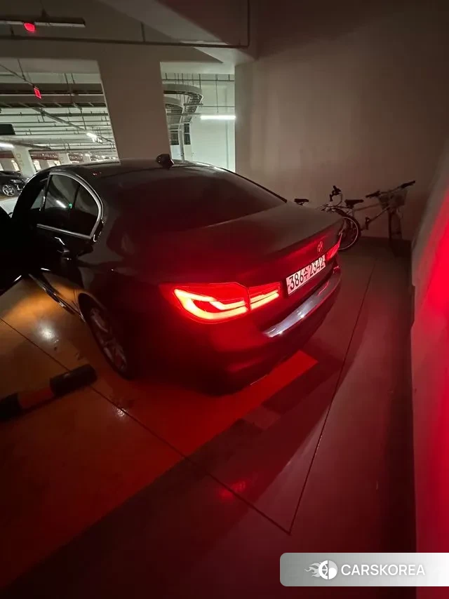 BMW 5 Series (G30) id 3117485 из Кореи 19