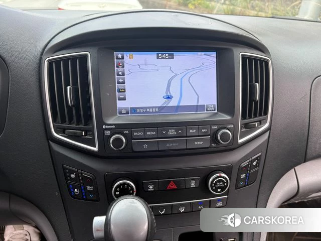 Hyundai The New Grand Starex id 4546943 из Кореи 18