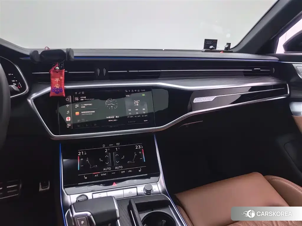 Audi A6L id 4570298 из Китая 25