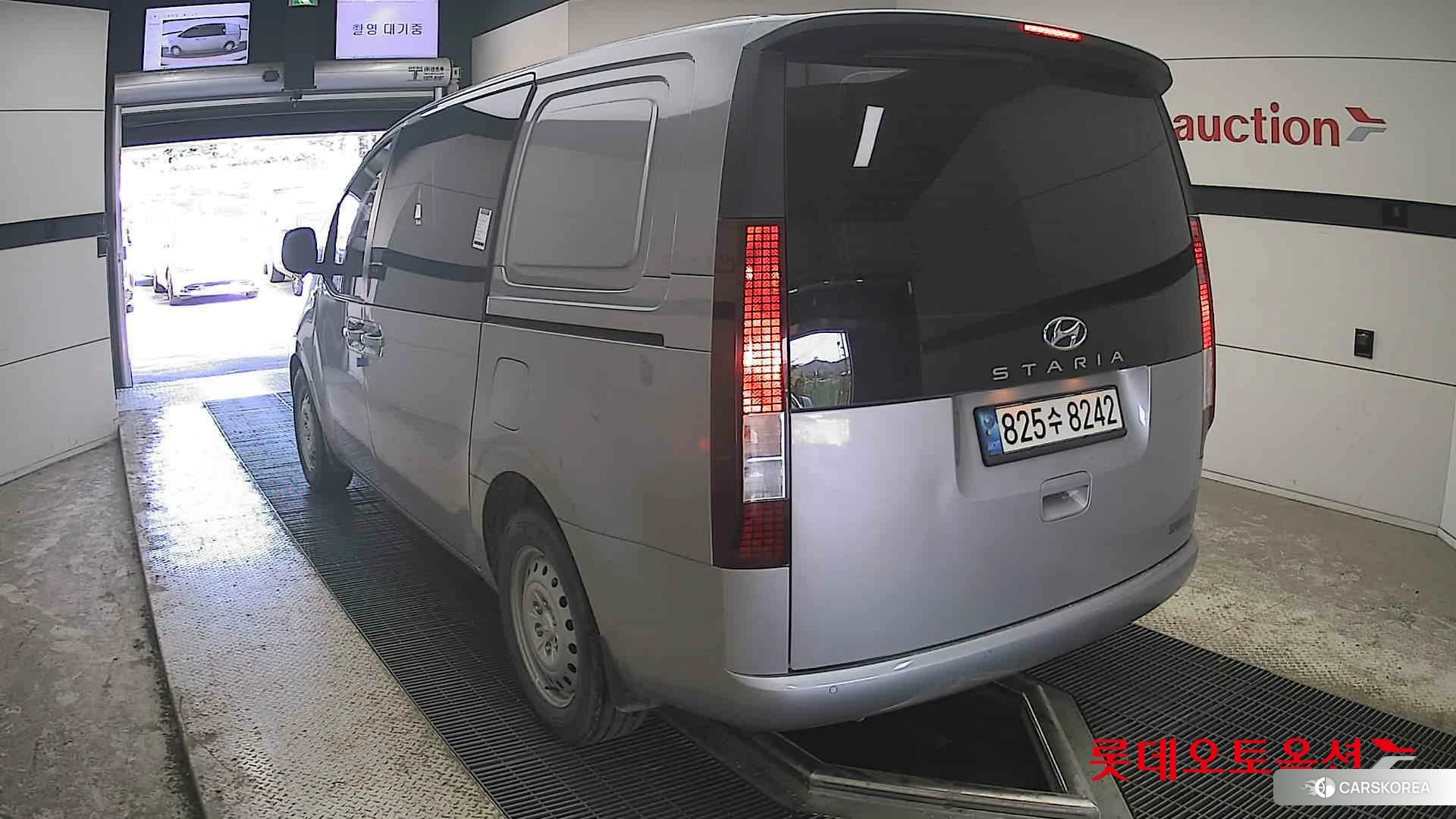 Hyundai Staria id 4296745 из Кореи 36