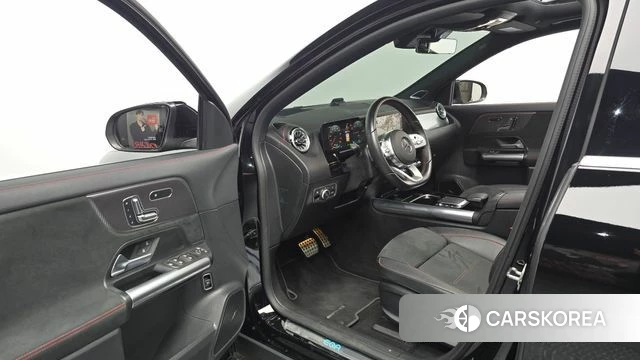 Mercedes-Benz EQA H243 id 4488212 из Кореи 33