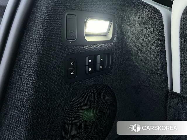 AITO Ask the world M9 id 3920387 из Китая 37