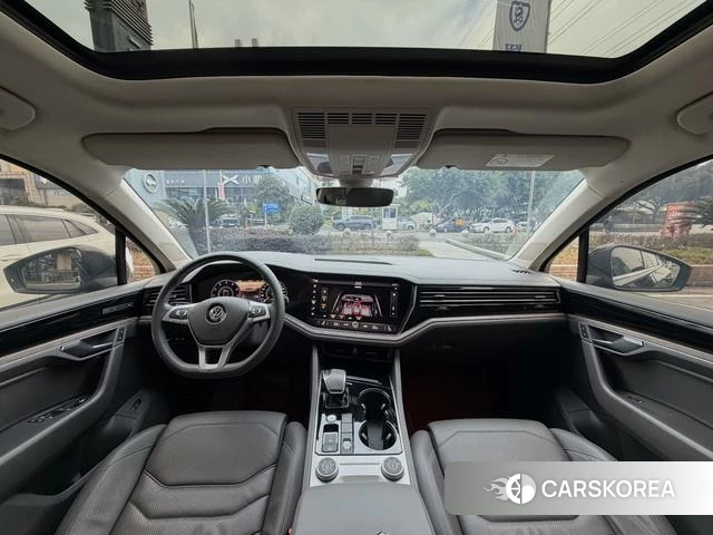 Volkswagen Touareg id 4213503 из Китая 25