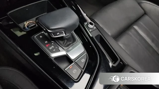 Audi A4 (B9) id 3443330 из Кореи 19