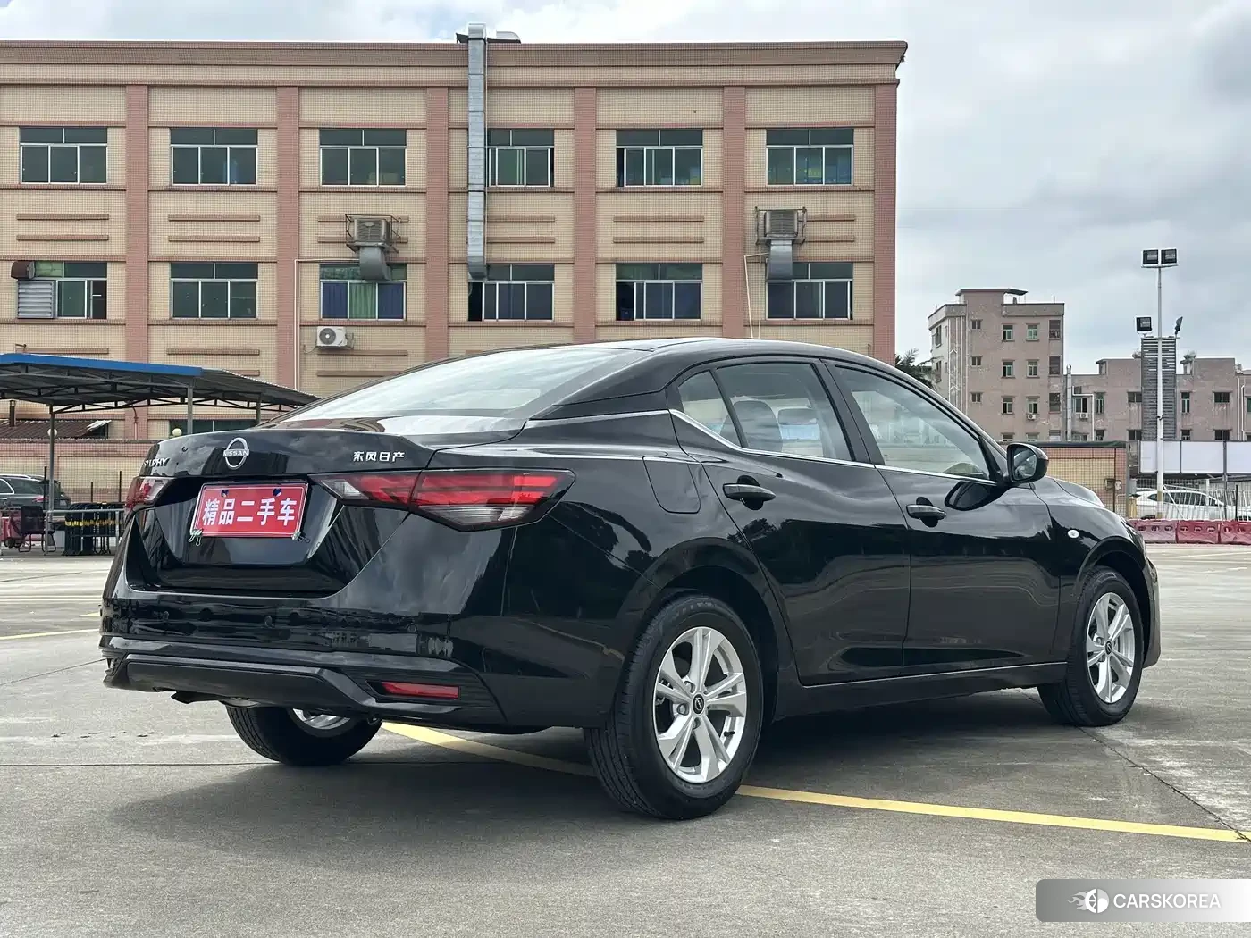 Nissan Xuan Yi id 4514199 из Китая 14