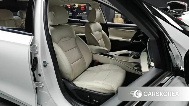 Hyundai The New Grandeur IG Hybrid id 3940983 из Кореи 19