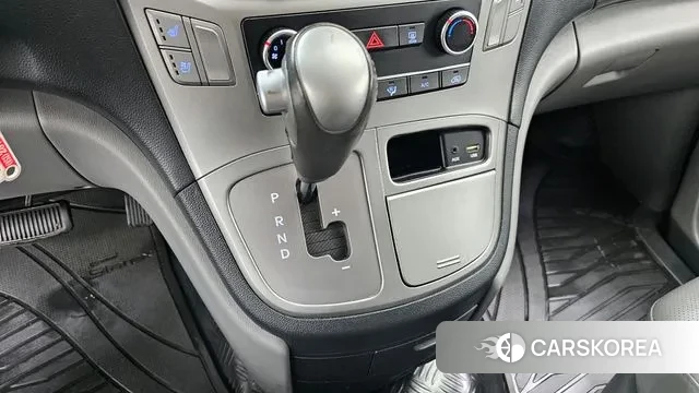 Hyundai The New Grand Starex id 3356846 из Кореи 19