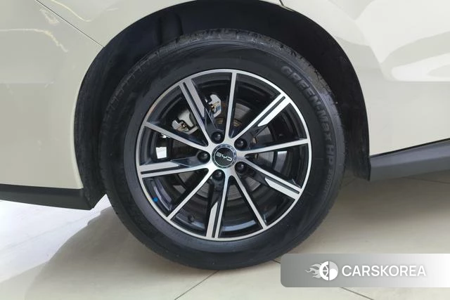 BYD Seal 06DM id 3913975 из Китая 16