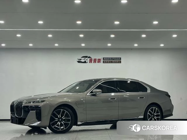 BMW i7 id 4239871 из Китая 9