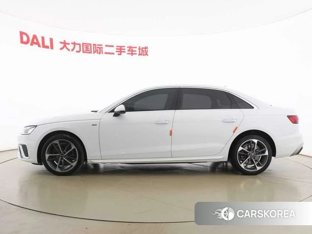 Audi A4L id 4297881 из Китая 16
