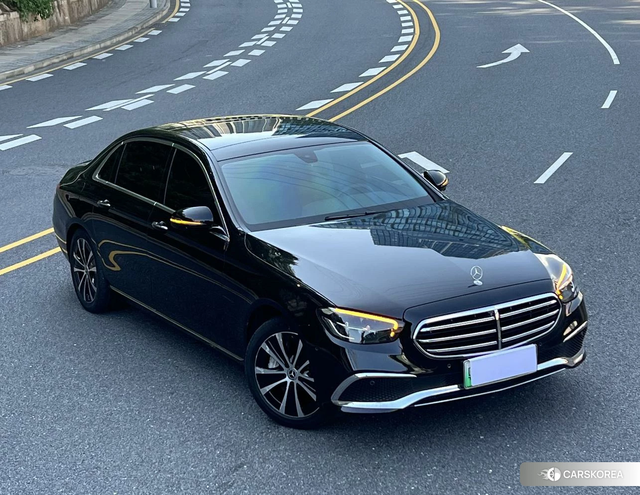 Mercedes-Benz E-class PHEV id 4421105 из Китая 23