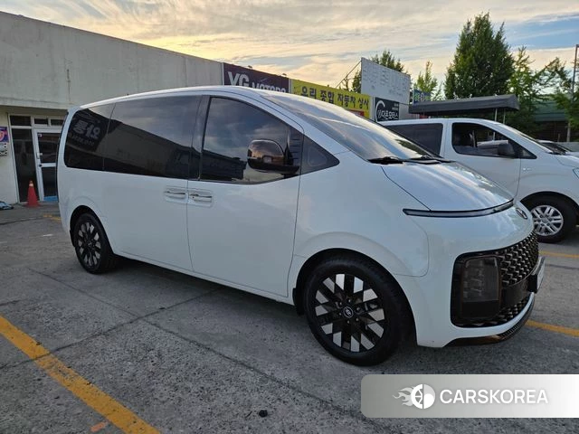Hyundai Staria id 4415739 из Кореи 18