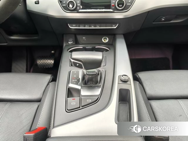 Audi A4L id 4278470 из Китая 15