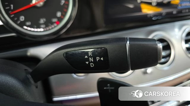 Mercedes-Benz E-Class W213 id 4403426 из Кореи 19