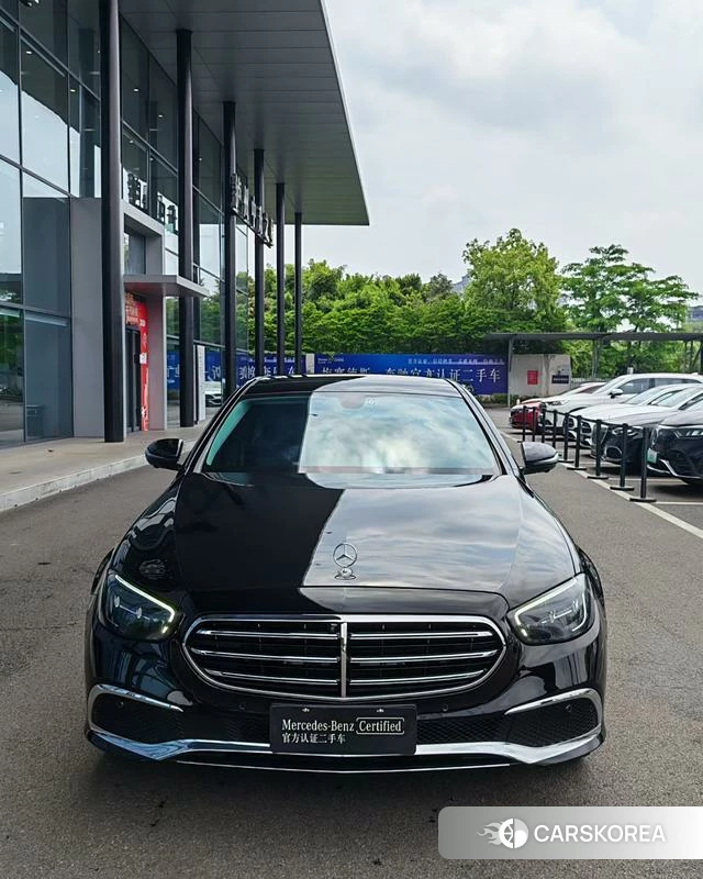 Mercedes-Benz E-class id 4256325 из Китая 9