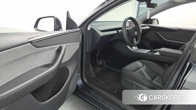 Tesla Model Y id 4778106 из Кореи 30