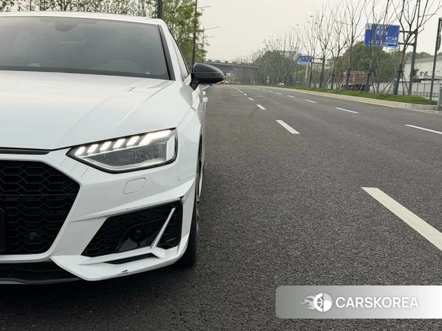 Audi A4L id 4241138 из Китая 21