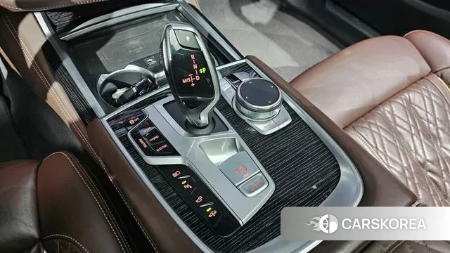 BMW 7 Series (G11) id 3361827 из Кореи 19