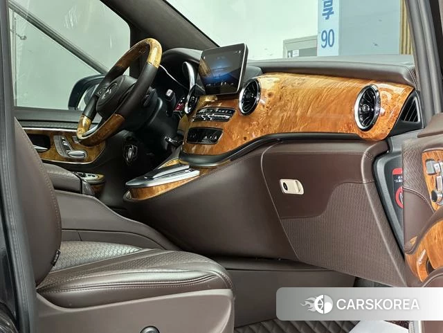 Mercedes-Benz V-class id 4275473 из Китая 15