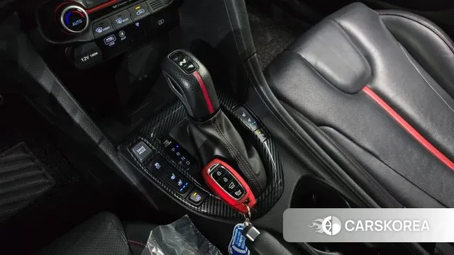 Hyundai Veloster (JS) id 3055753 из Кореи 19