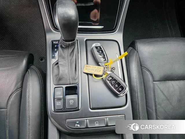 Hyundai Grandeur IG id 3796300 из Кореи 19
