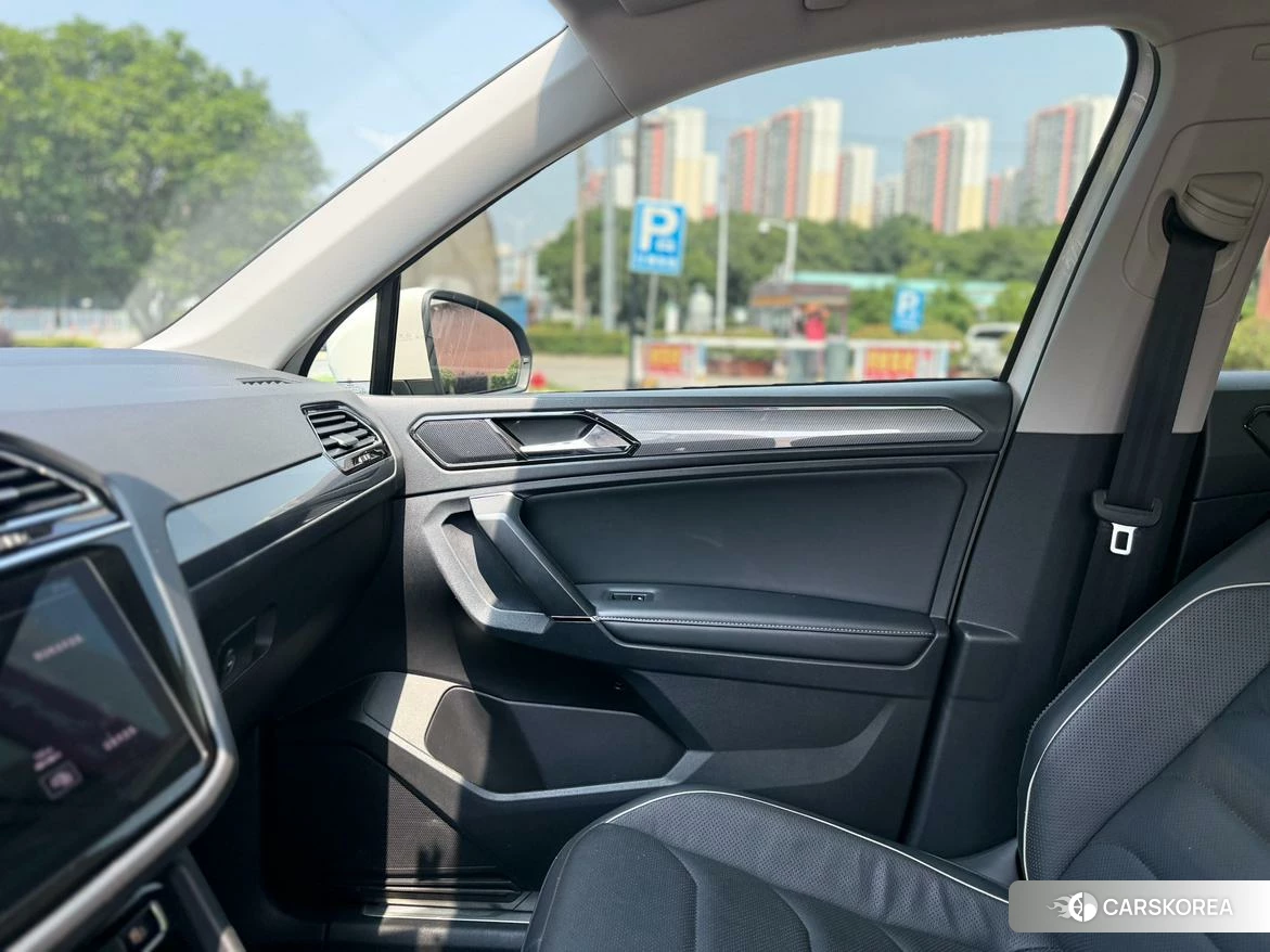 Volkswagen Tiguan L id 4510389 из Китая 25