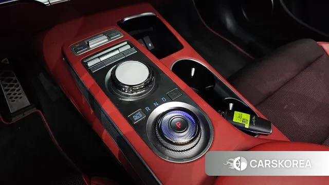 Genesis GV70 id 3411630 из Кореи 19