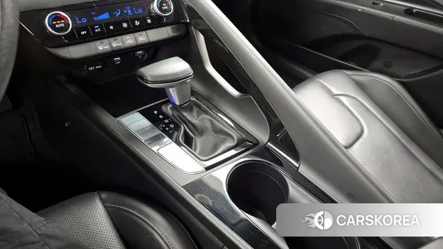 Hyundai Avante Hybrid (CN7) id 2975644 из Кореи 19