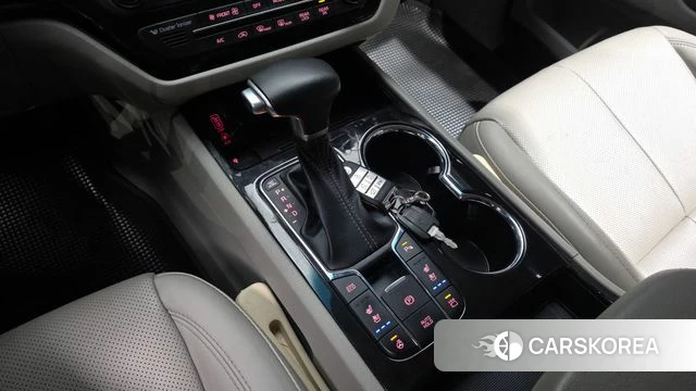 Kia The New Carnival id 3911977 из Кореи 19