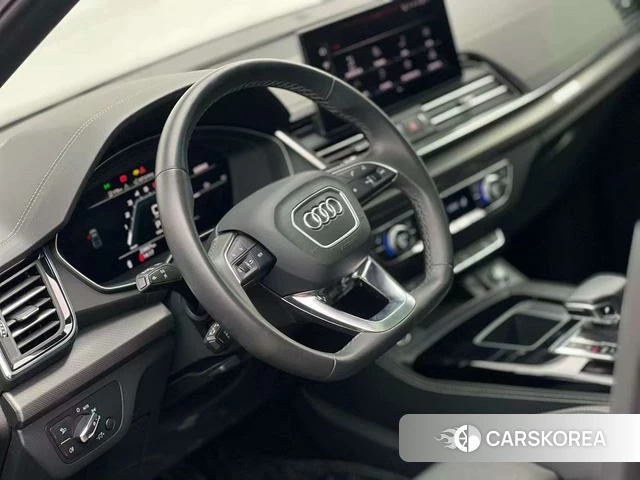 Audi Q5L id 4328578 из Китая 22