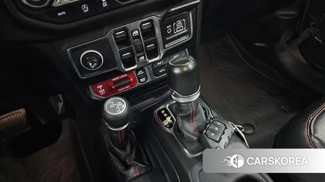 Jeep Gladiator (JT) id 3089048 из Кореи 19