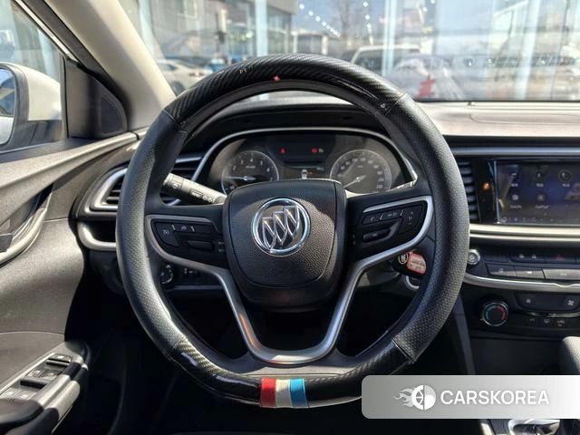 Buick Yinglang id 3895850 из Китая 15