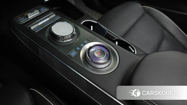 Genesis Electrified GV70 id 4388720 из Кореи 31