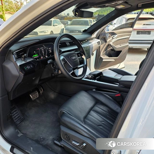 Audi e-Tron id 4283013 из Кореи 19