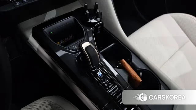 Toyota Crown Crossover id 3399879 из Кореи 19