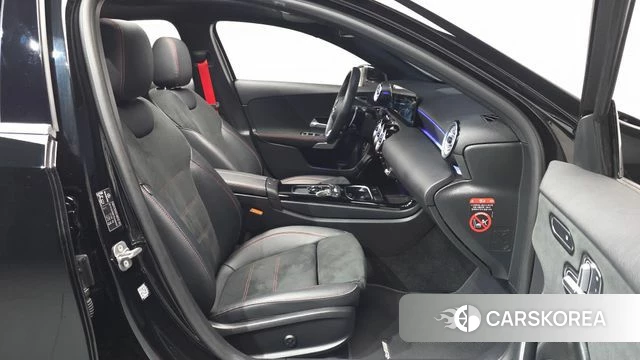 Mercedes-Benz A-Class W177 id 3902623 из Кореи 19