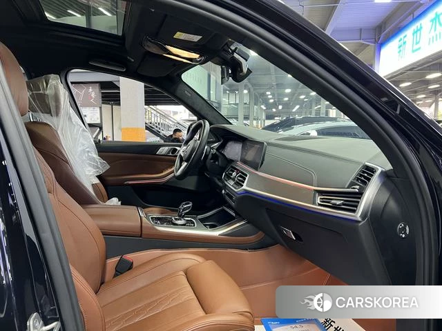 BMW X7 id 4257382 из Китая 14