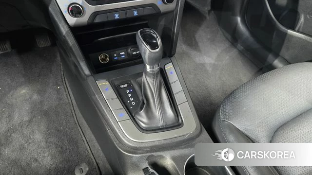 Hyundai Avante AD id 4188725 из Кореи 30