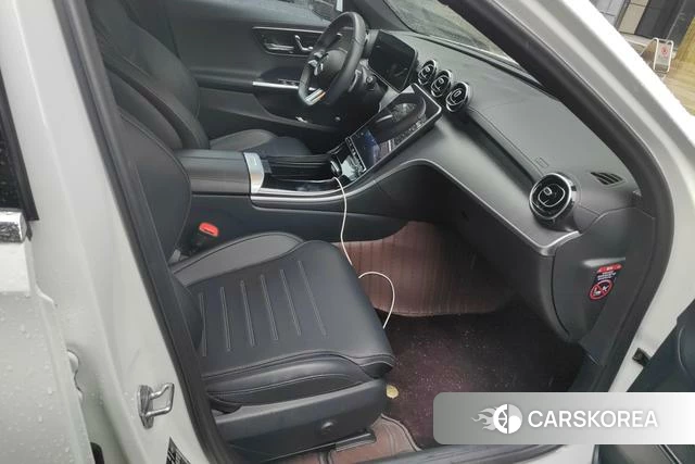 Mercedes-Benz Class C id 4291067 из Китая 16