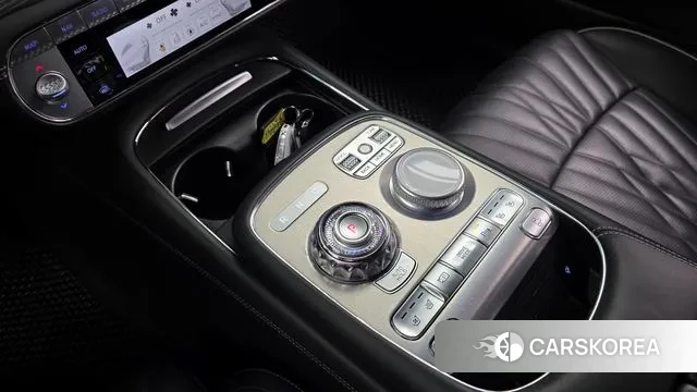 Genesis G90 (RS4) id 3273035 из Кореи 19