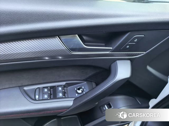 Audi Q5L id 4291558 из Китая 15