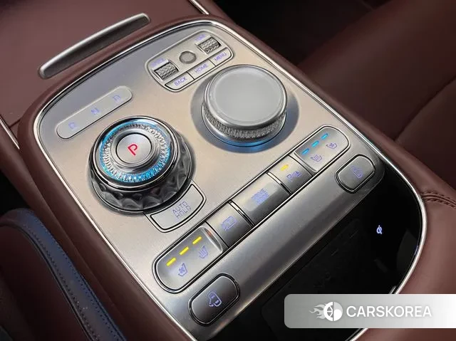 Genesis G90 (RS4) id 3701984 из Кореи 19