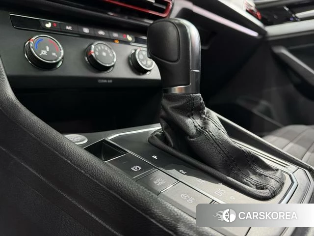 Volkswagen Lavida id 4190493 из Китая 23