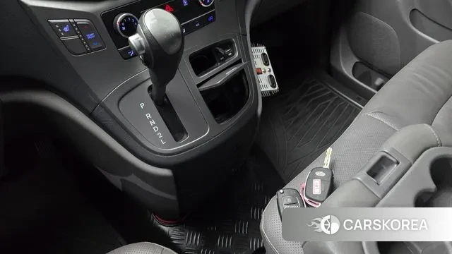 Hyundai The New Grand Starex id 3045424 из Кореи 19