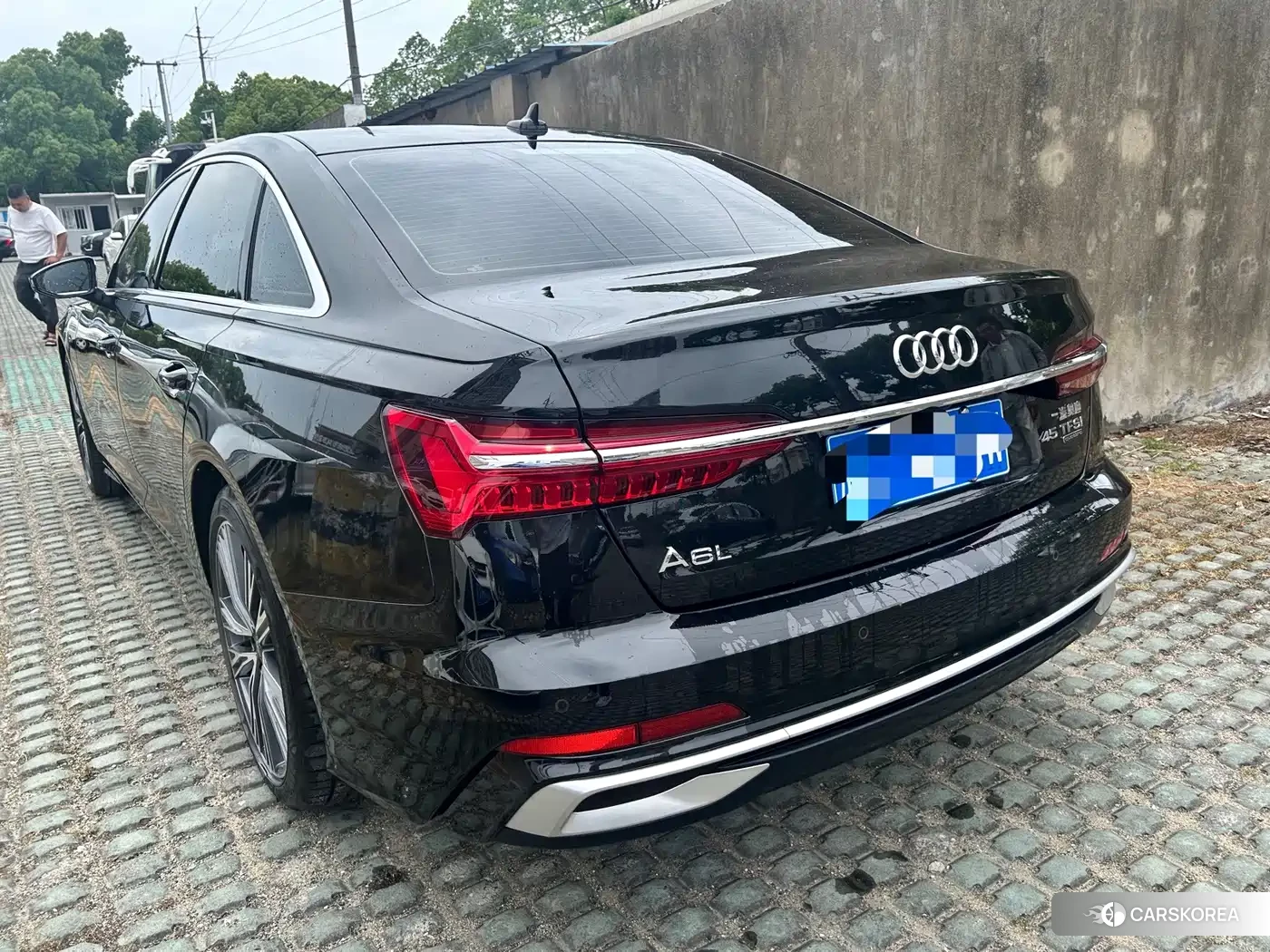 Audi A6L id 4617085 из Китая 14