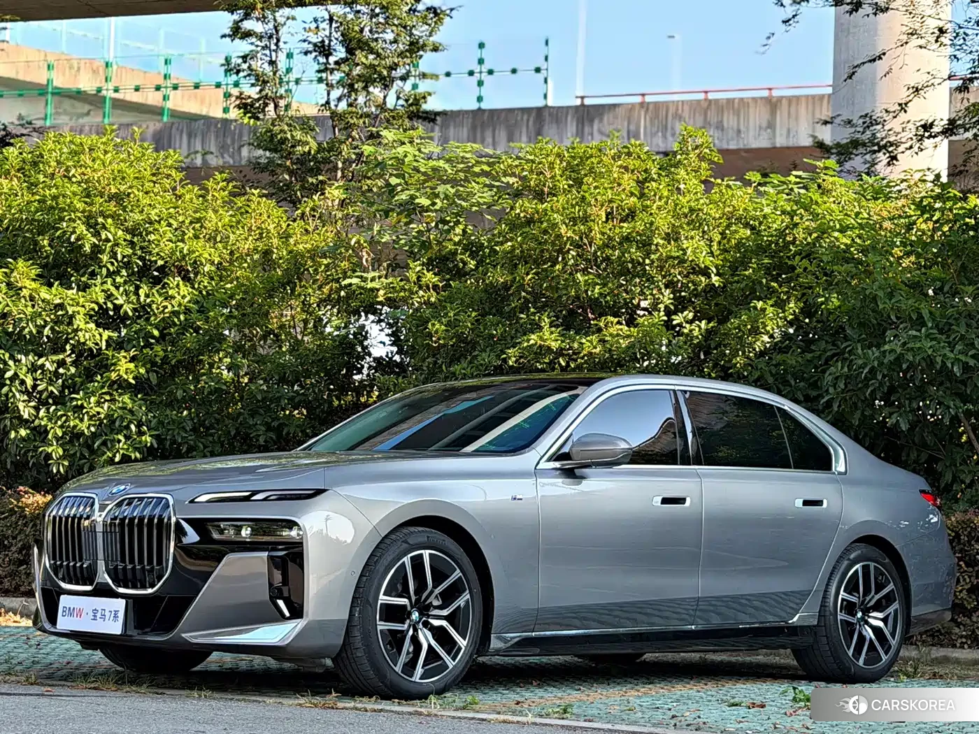 BMW 7 series id 4679817 из Китая 18