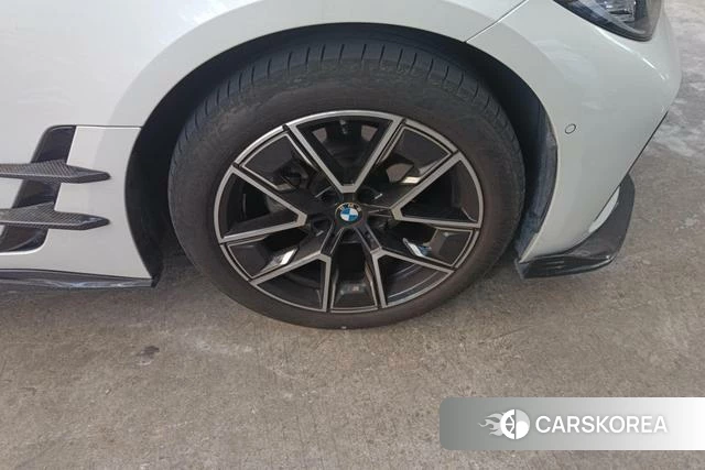 BMW 4 series id 4314513 из Китая 16