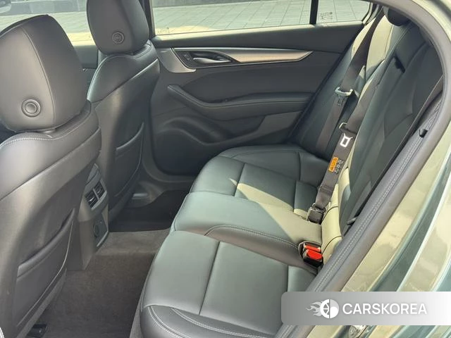 Cadillac CT5 id 3908417 из Китая 14